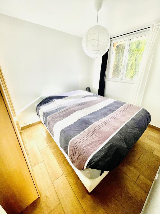 Secret Garden Parking Hyper Centre & Calme Apartamento Claye-Souilly Exterior foto